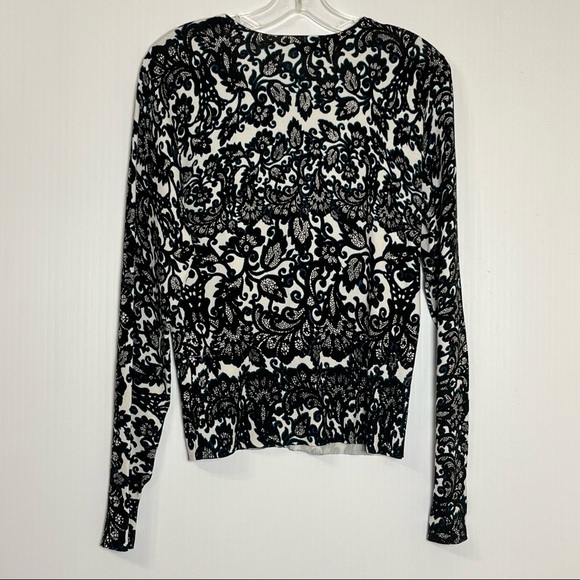 Whimsigoth Baroque Scroll Floral Lace Look Cardigan Sweater Crystal Buttons M - Picture 4 of 4